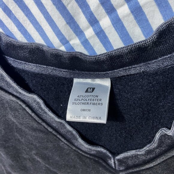 CHARCOAL DARK GREY/BLACK DISTRESSED SWEATSHIRT MEDIUM - Picture 3 of 3